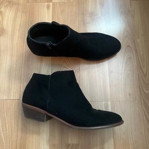 used black booties